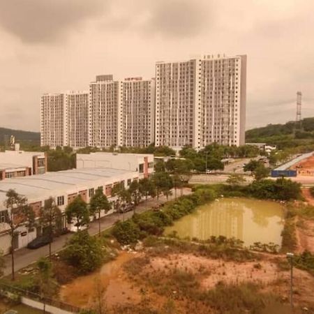 Hzb301-Selfcheck-In-Wi-Fi- Netflix- Parking- Pool-2 Bedroom- Klia, 7099 Sepang Exteriér fotografie